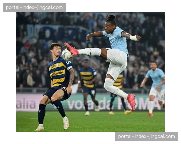 前法国国脚出任雷恩青训顾问,主要负责指导边路球员技术 前法国国脚出任雷恩青训顾问,主要负责指导边路球员技术